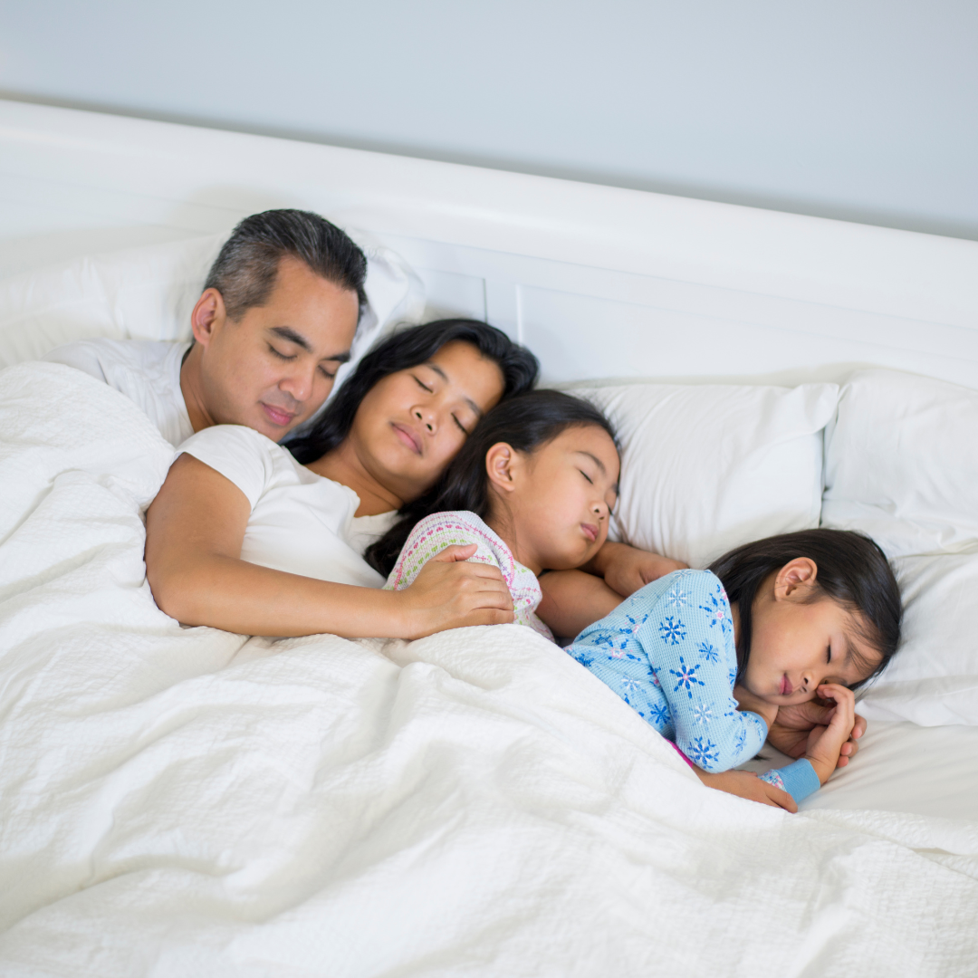 Experience the Tempur Pedic Luxe Breeze Collection, designed to keep you cool while providing exceptional pressure relief. This premium mattress line is perfect for hot sleepers and couples, featuring advanced cooling technology that feels up to 8 degrees cooler than standard mattresses. With its SmartClimate Dual Cover System and TEMPUR material, the Luxe Breeze adapts to your body for personalized comfort. Visit Mattress Direct in North Myrtle Beach or Conway to find your perfect sleep solution today!